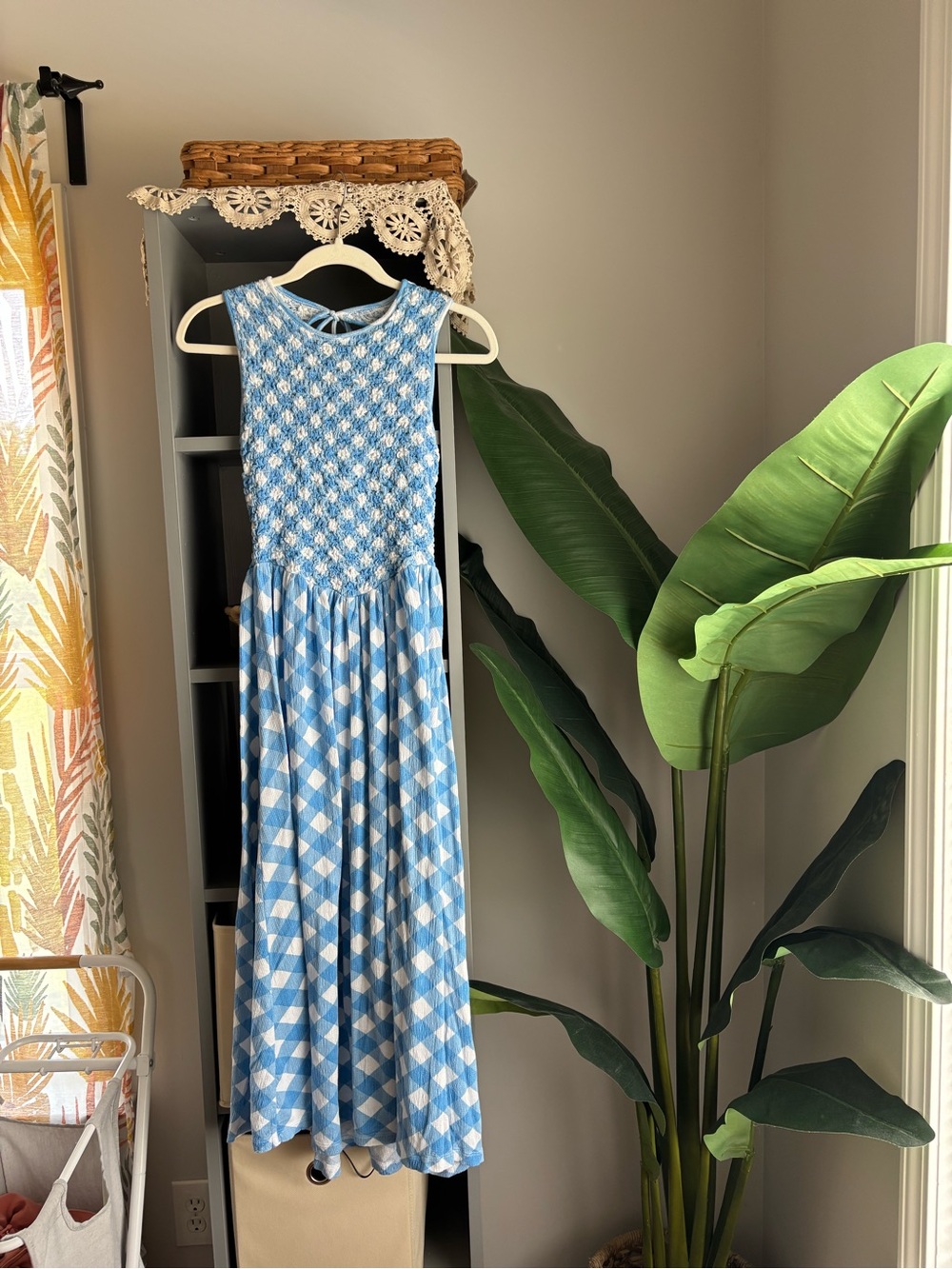 asos design gingham print smocked maxi dress with tie back - Picture 1 of 3